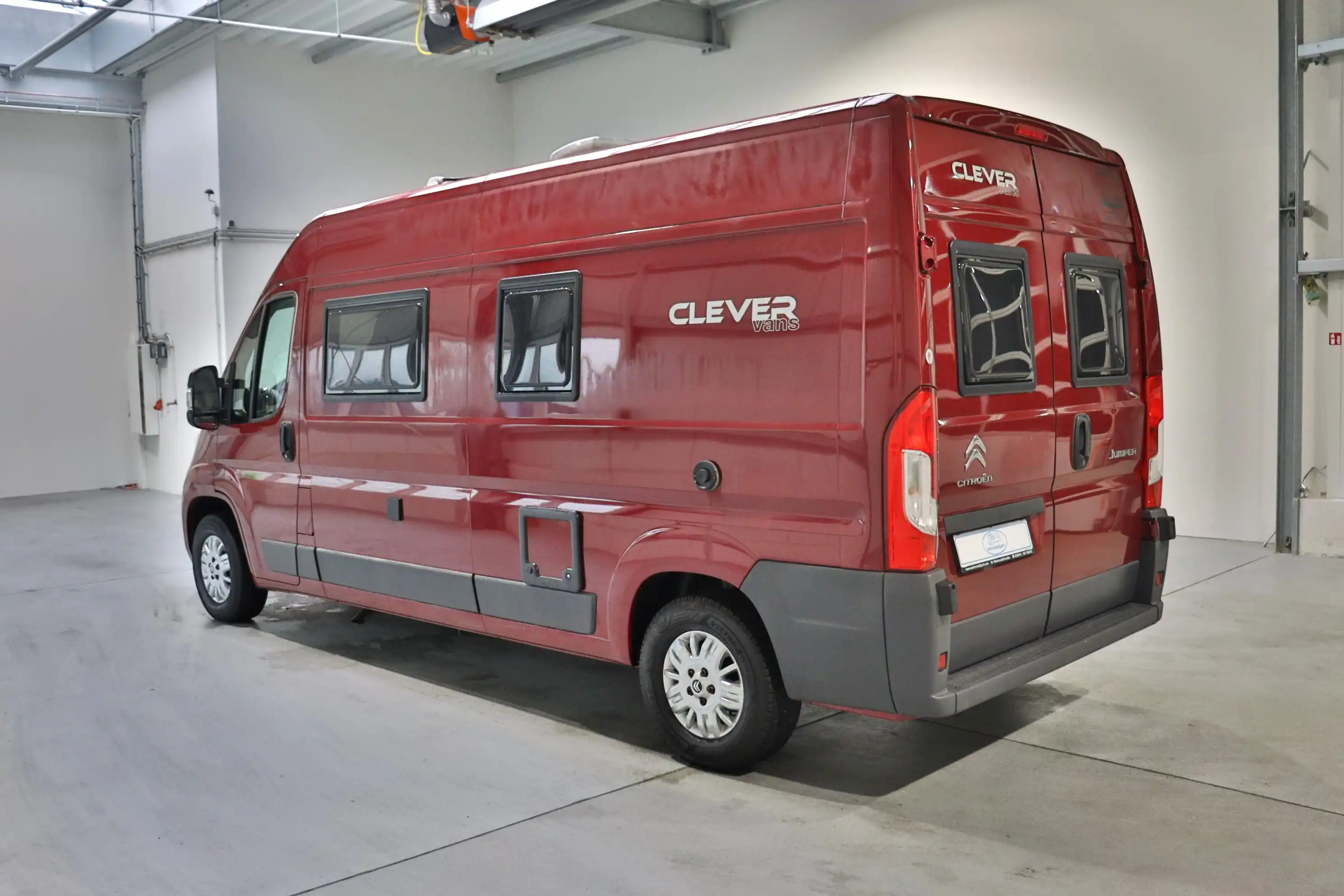 CLEVER Van 600 Celebration